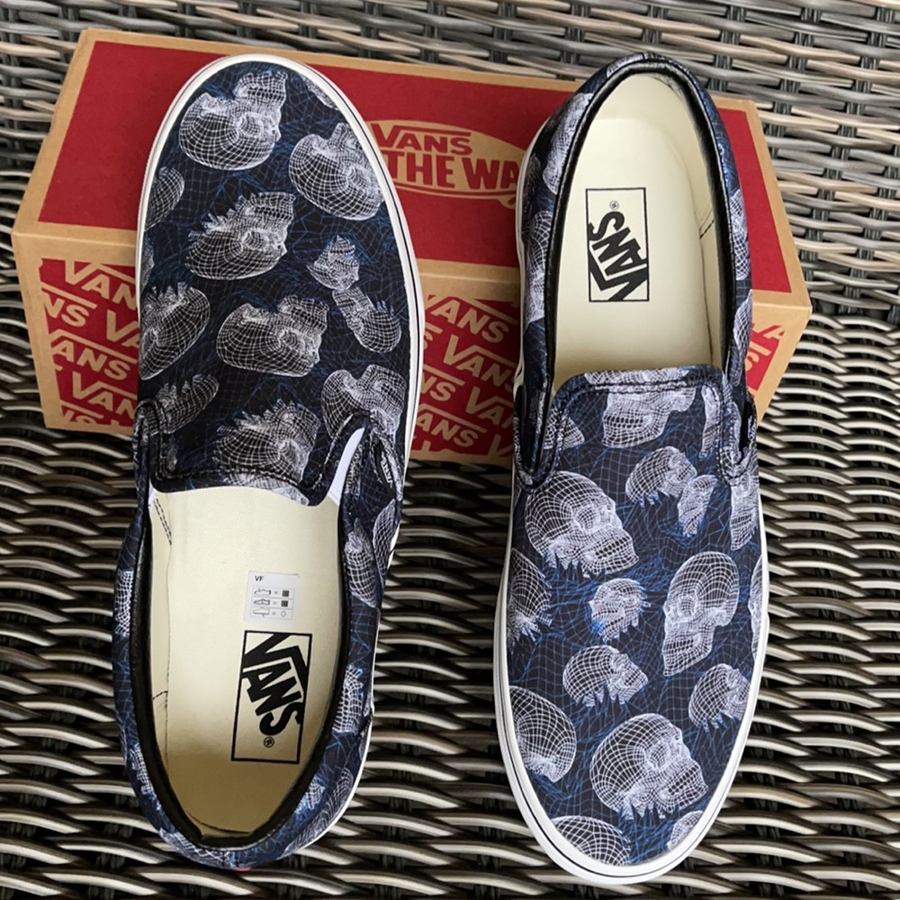 Vans Classic Slip-On Wireframe Skulls black/true White MENS - Picture 13 of 16